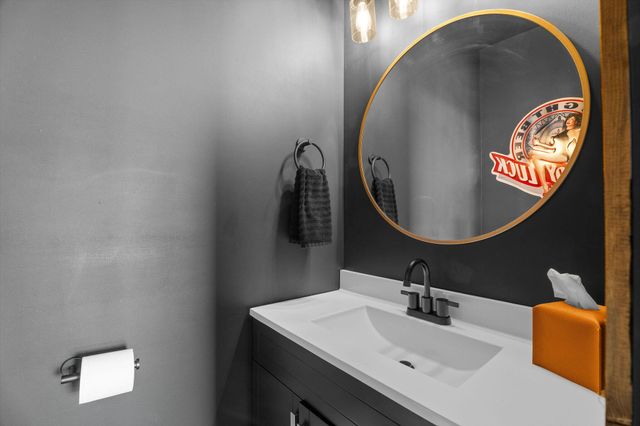 89 Ridgemont Circle, Branson West, MO 65737