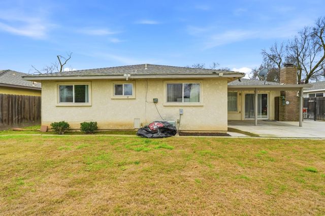 2425 Meadow Rue Drive, Modesto, CA 95355