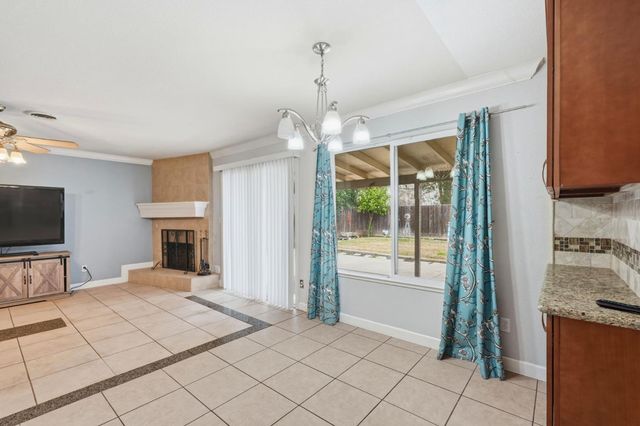 2425 Meadow Rue Drive, Modesto, CA 95355