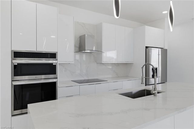 401 NW 25th AVE, Cape Coral, FL 33993