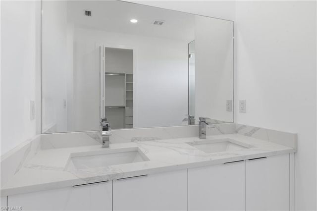 401 NW 25th AVE, Cape Coral, FL 33993