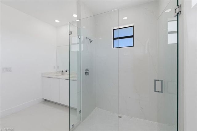 401 NW 25th AVE, Cape Coral, FL 33993