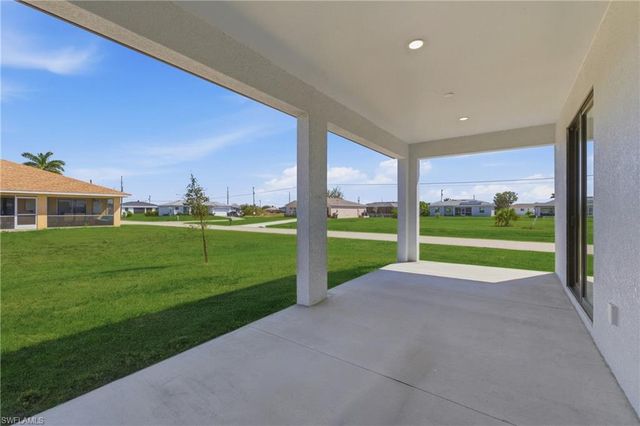 401 NW 25th AVE, Cape Coral, FL 33993