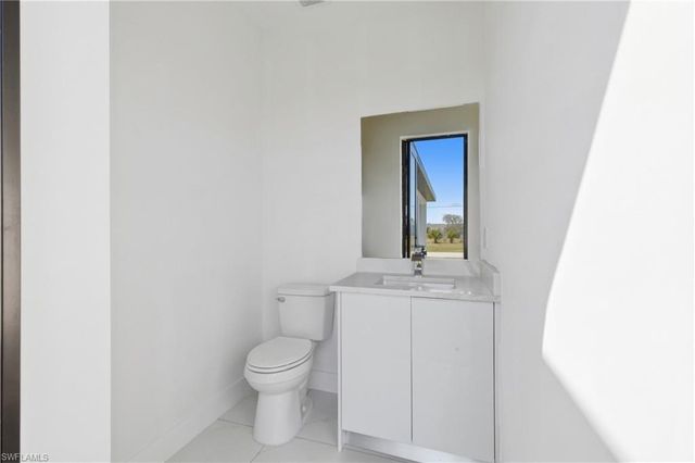 401 NW 25th AVE, Cape Coral, FL 33993