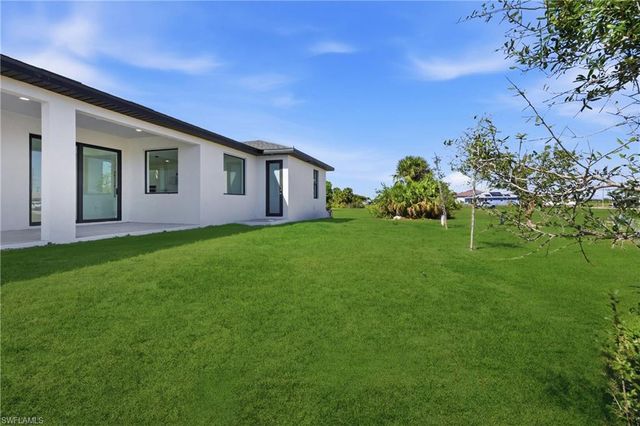 401 NW 25th AVE, Cape Coral, FL 33993