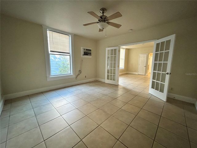 727 DARTMOOR STREET N 301, St Petersburg, FL 33701