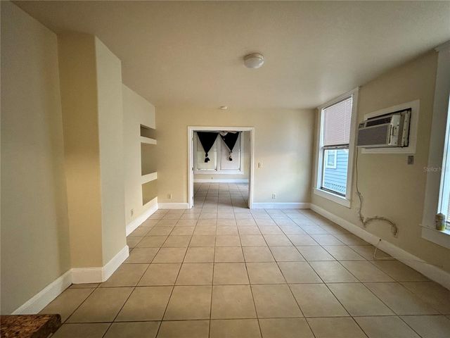 727 DARTMOOR STREET N 301, St Petersburg, FL 33701