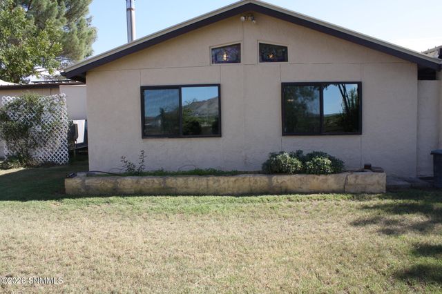 3517 Happy Place Place, Las Cruces, NM 88007