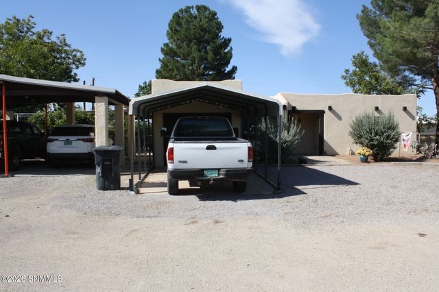 3517 Happy Place Place, Las Cruces, NM 88007
