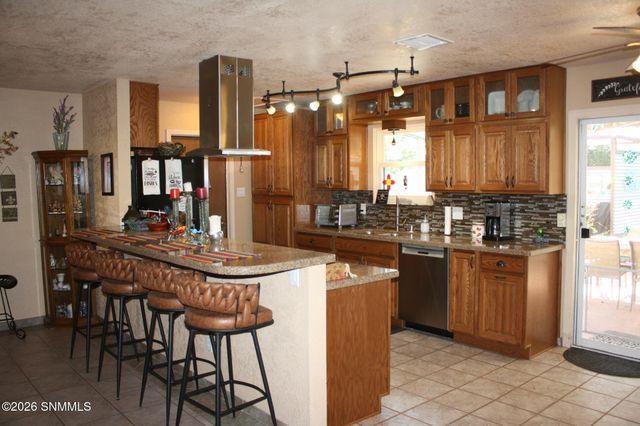 3517 Happy Place Place, Las Cruces, NM 88007