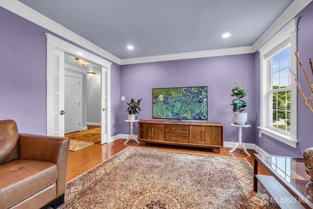 37 Berkshire Way, East Brunswick, NJ 08816