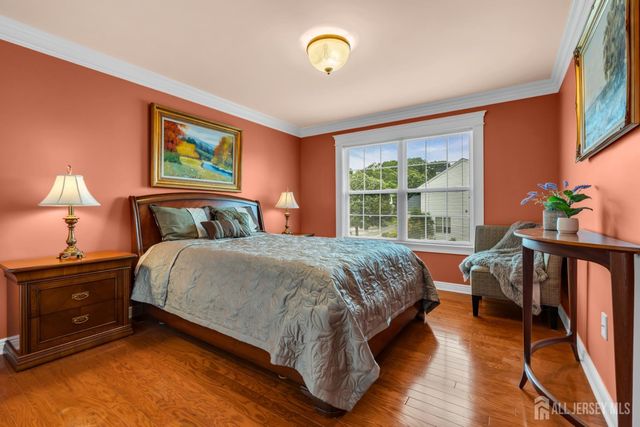 37 Berkshire Way, East Brunswick, NJ 08816