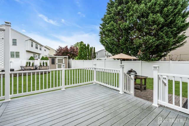 37 Berkshire Way, East Brunswick, NJ 08816