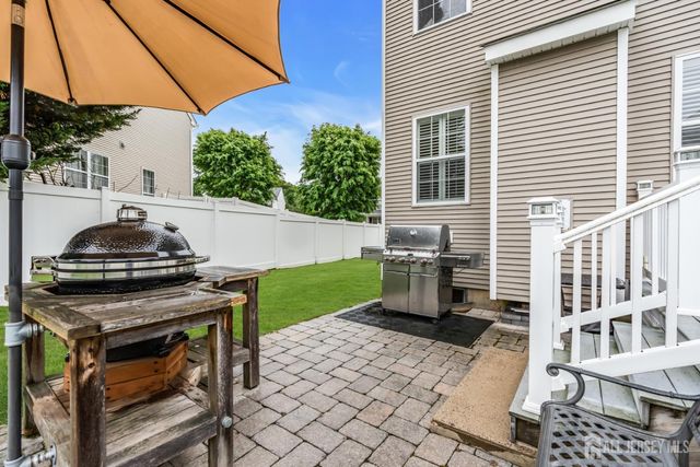 37 Berkshire Way, East Brunswick, NJ 08816