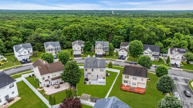 37 Berkshire Way, East Brunswick, NJ 08816