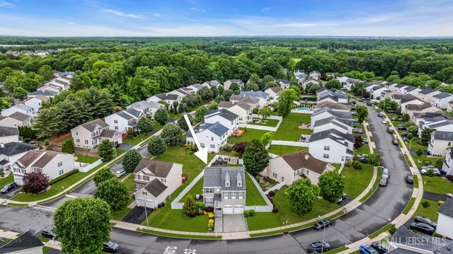 37 Berkshire Way, East Brunswick, NJ 08816