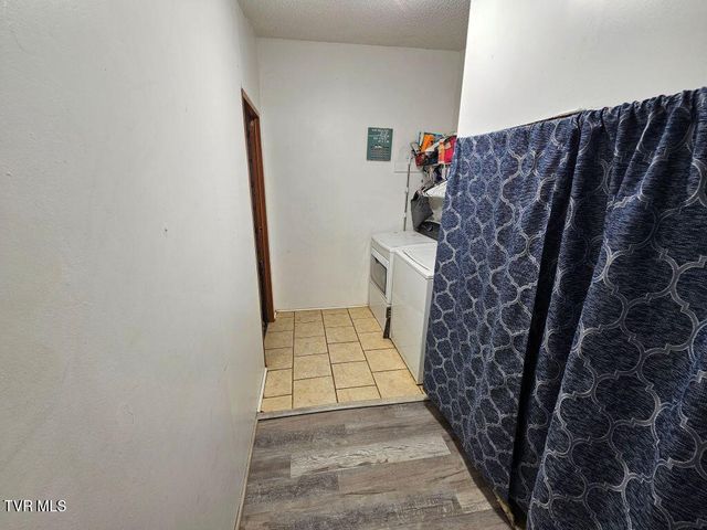 17508 Dreamers Lane, Glade Spring, VA 24340