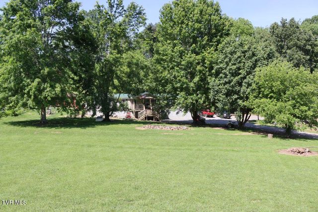 17508 Dreamers Lane, Glade Spring, VA 24340