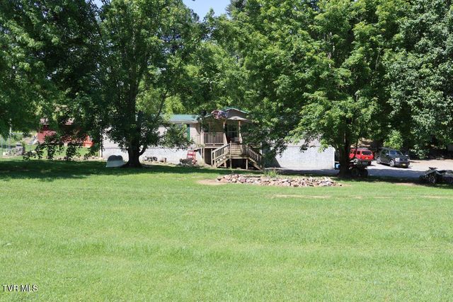 17508 Dreamers Lane, Glade Spring, VA 24340