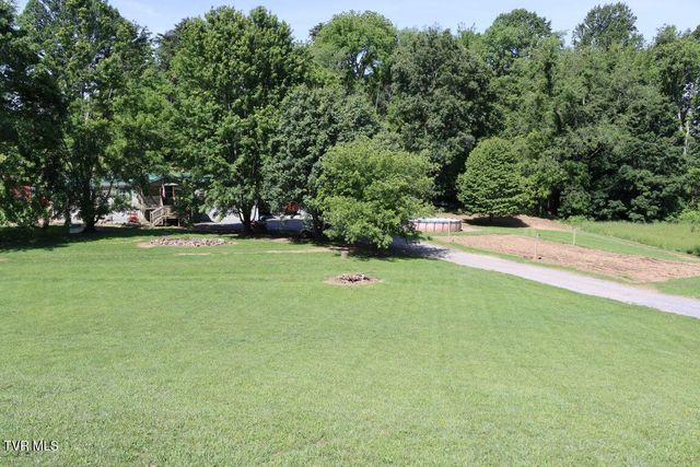 17508 Dreamers Lane, Glade Spring, VA 24340