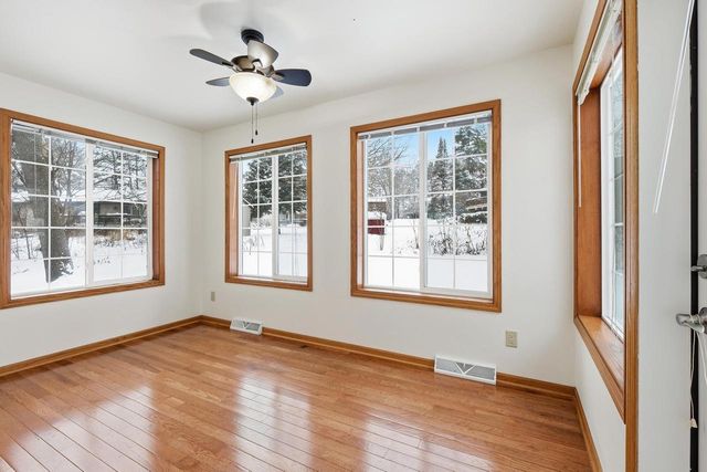 330 Waite Lane, Platteville, WI 53818