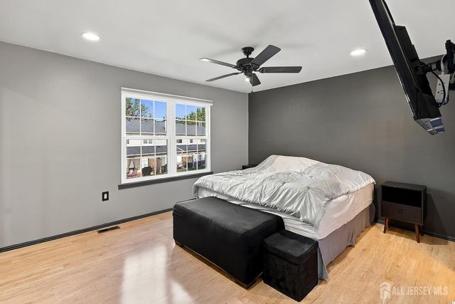 369 McDowell Drive, East Brunswick, NJ 08816