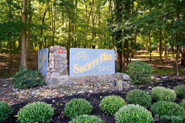 369 McDowell Drive, East Brunswick, NJ 08816