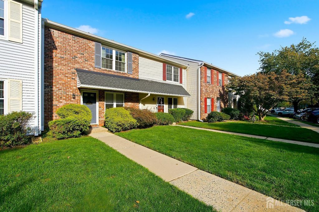 369 McDowell Drive, East Brunswick, NJ 08816