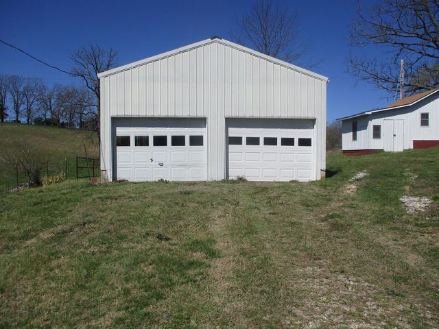 6413 County Road 5-403, Ava, MO 65608