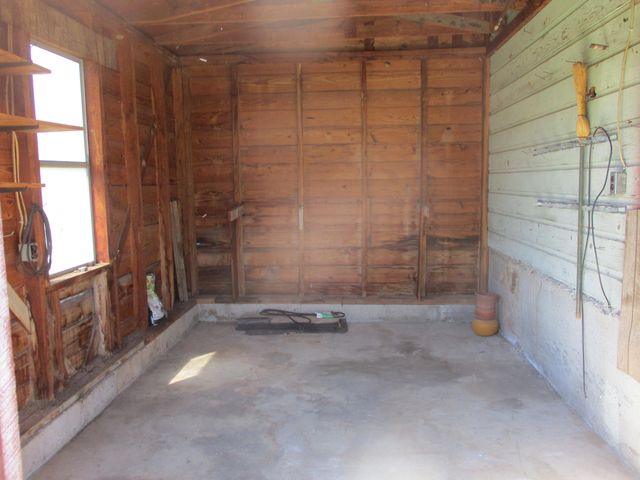 6413 County Road 5-403, Ava, MO 65608