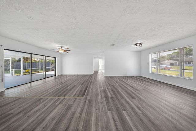 214 SE Duval Avenue, Port St. Lucie, Port St Lucie, FL 34983