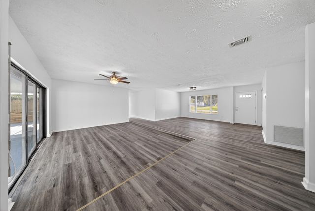 214 SE Duval Avenue, Port St. Lucie, Port St Lucie, FL 34983