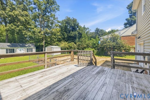 4524 Old Mesa Dr, North Chesterfield, VA 23237