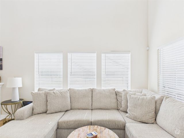 5306 Beacon DR A, Austin, TX 78734