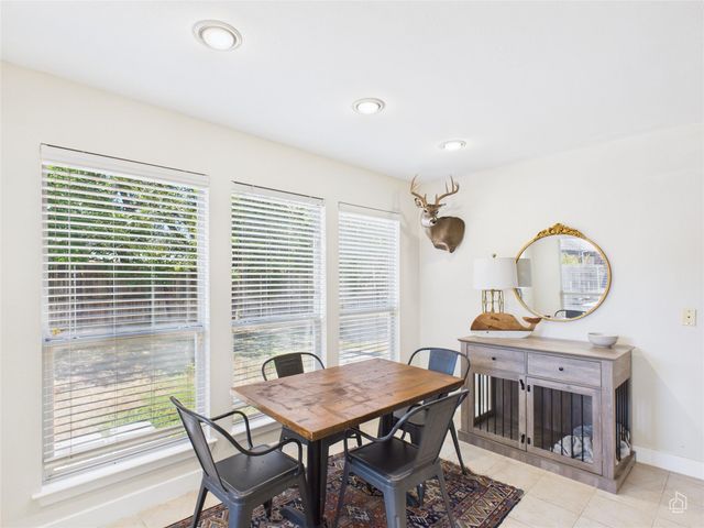 5306 Beacon DR A, Austin, TX 78734