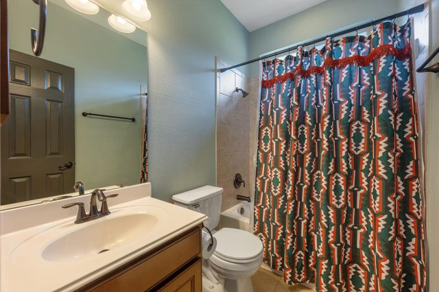 594 Ledge Stone DR, Austin, TX 78737