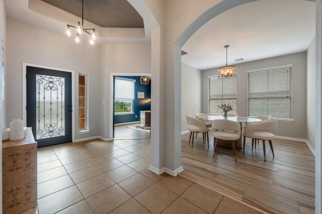594 Ledge Stone DR, Austin, TX 78737