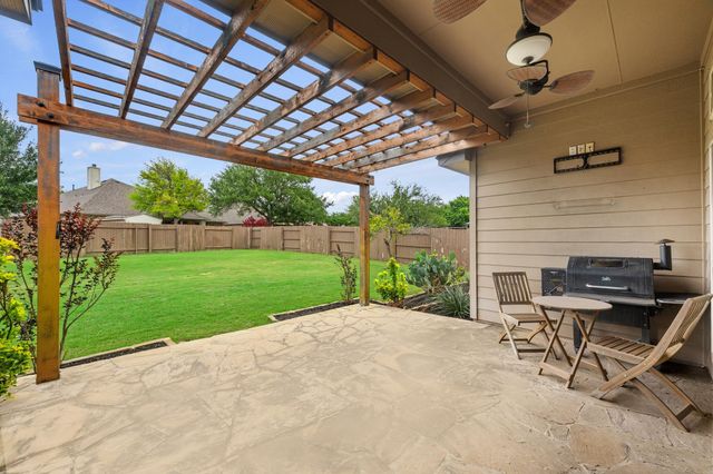 594 Ledge Stone DR, Austin, TX 78737