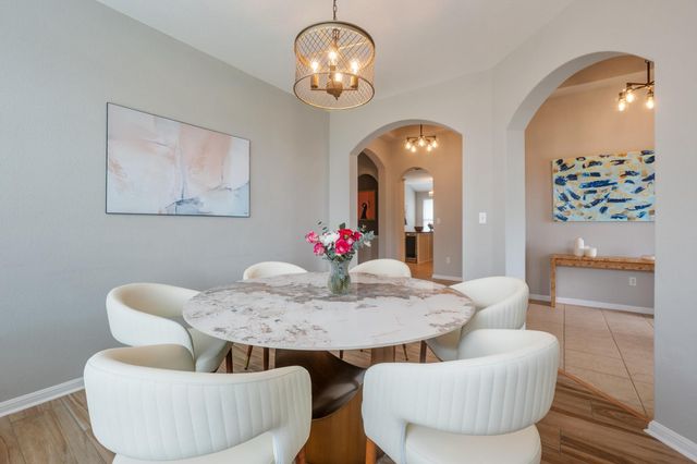 594 Ledge Stone DR, Austin, TX 78737