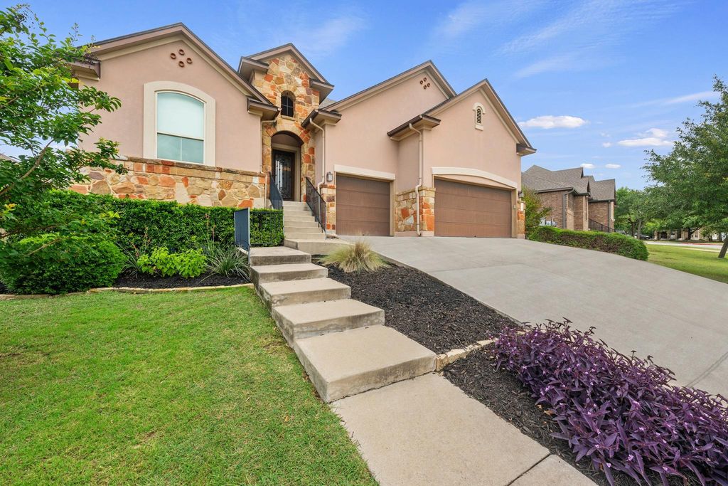 594 Ledge Stone DR, Austin, TX 78737