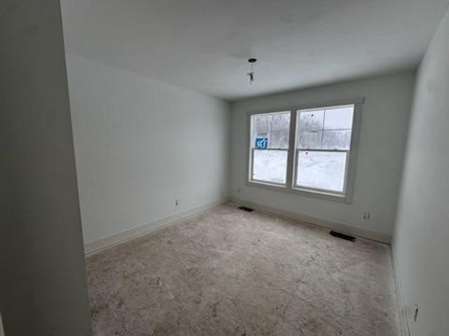 1577 N Village Circle, Kalamazoo, MI 49009