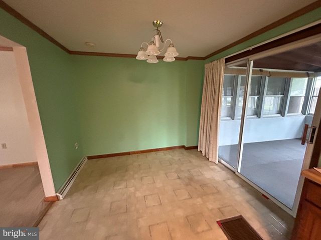 111 SANDY CIRCLE, Chambersburg, PA 17202