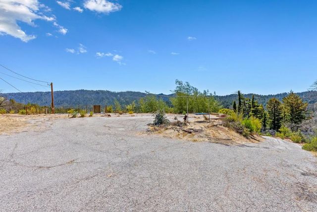 500 Hill House Road, Boulder Creek, CA 95006