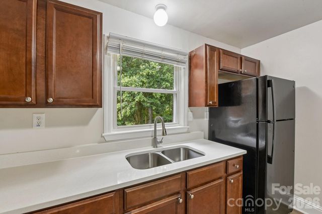 3624 Sargeant Drive, Charlotte, NC 28217