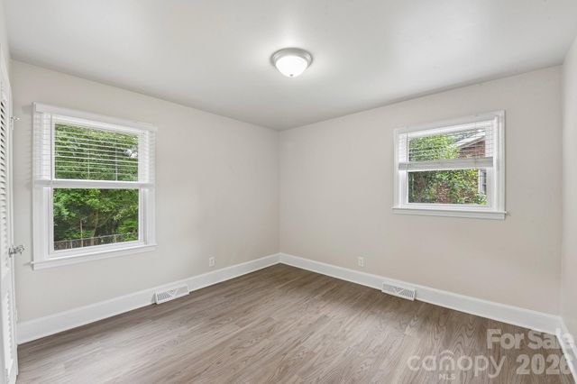 3624 Sargeant Drive, Charlotte, NC 28217