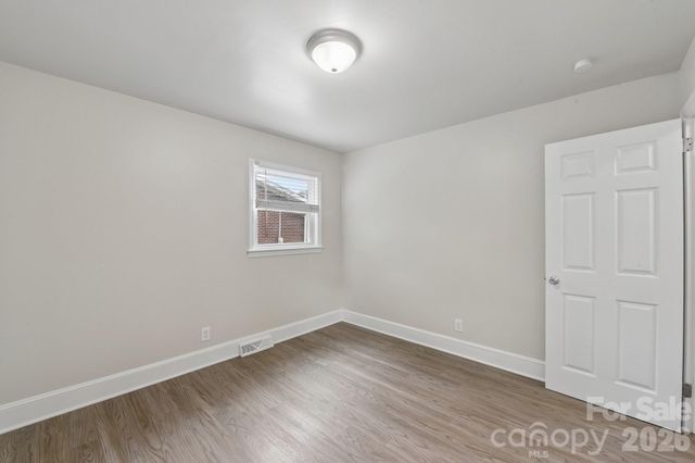 3624 Sargeant Drive, Charlotte, NC 28217