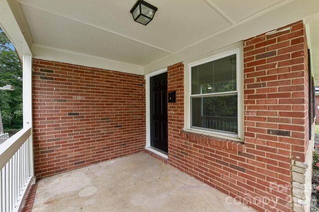3624 Sargeant Drive, Charlotte, NC 28217