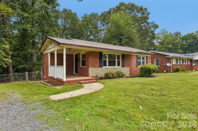 3624 Sargeant Drive, Charlotte, NC 28217