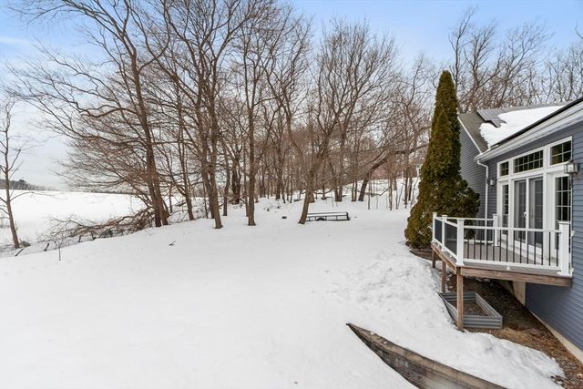 260 Willow Ave, Haverhill, MA 01835