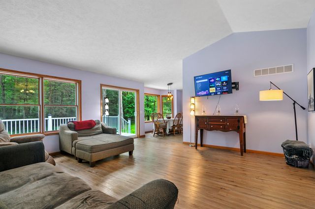8150 Carriage Lane, Morton Twp, MI 49346